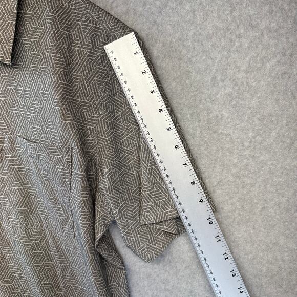 Voyager Alpine Shirt Mens Medium Gray Geometric Short Sleeve Button Up Pocket - Picture 13 of 13